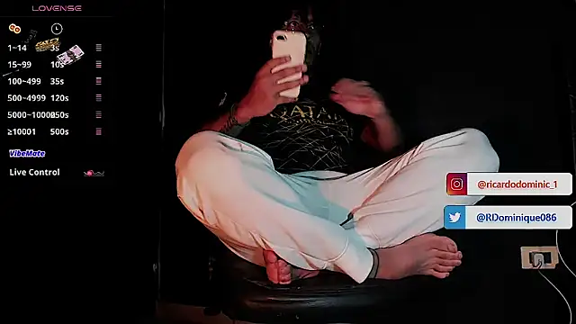 FuckHardlove online show from 01.17.26