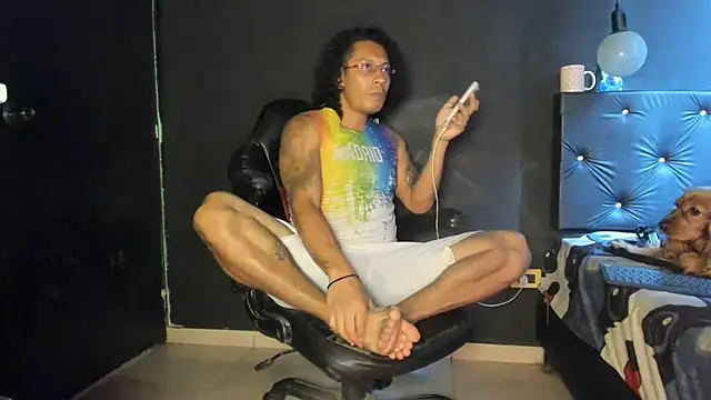Snapshot of FuckHardlove chatting on 07.18.26 FuckHardlove online show from 07.18.26