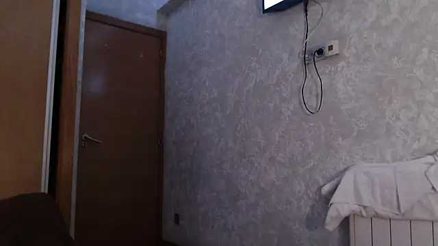 Snapshot of Latina_BigBoobs chatting on 03.15.26 Latina BigBoobs online show from 03.15.26