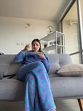 Ameellie online show from 02.04.26