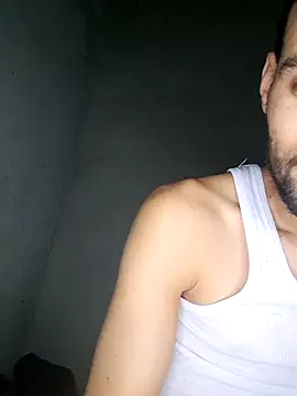 Snapshot of motanjer chatting on 09.27.25 motanjer online show from 09.27.25