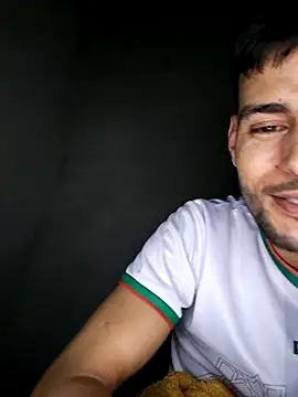 Snapshot of motanjer chatting on 10.14.25 motanjer online show from 10.14.25