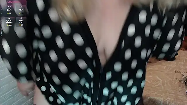 Snapshot of Marina_Yourangel chatting on 02.20.26 Marina Yourangel online show from 02.20.26