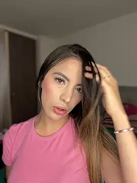 Snapshot of amelye_saens chatting on 03.12.25 amelye saens online show from 03.12.25