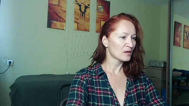 AmellyGrand online show from 09.13.25