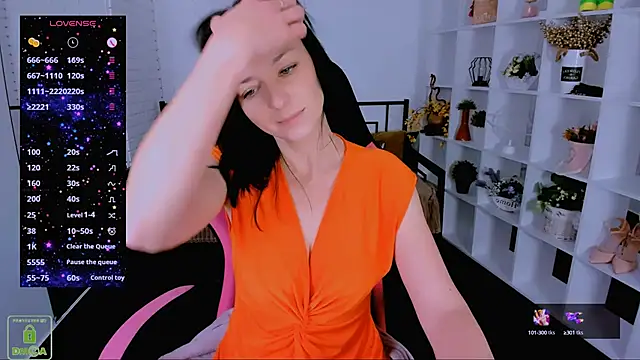 Snapshot of _Kelly__ chatting on 12.06.24 Kelly online show from 12.06.24