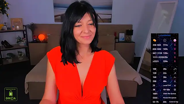 Snapshot of _Kelly__ chatting on 09.21.25 Kelly online show from 09.21.25