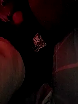 Snapshot of skiihot chatting on 03.12.25 skiihot online show from 03.12.25