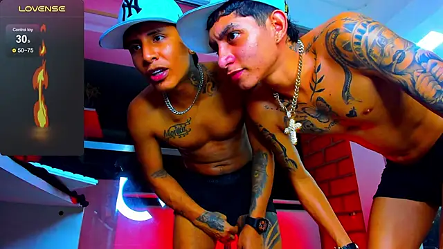 Snapshot of Hardcockboysxxx chatting on 03.12.25 Hardcockboysxxx online show from 03.12.25