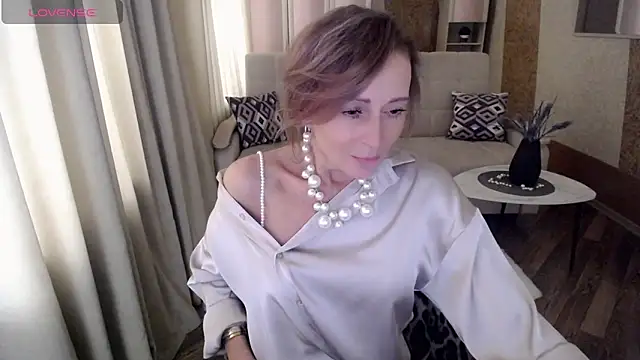 Snapshot of HornyMilf_777 chatting on 01.25.25 HornyMilf 777 online show from 01.25.25