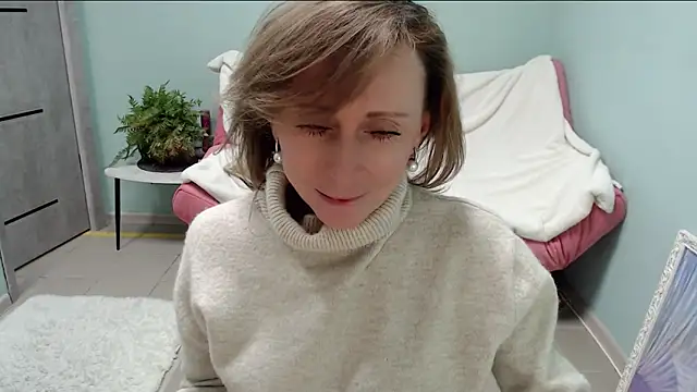 Snapshot of HornyMilf_777 chatting on 03.07.25 HornyMilf 777 online show from 03.07.25