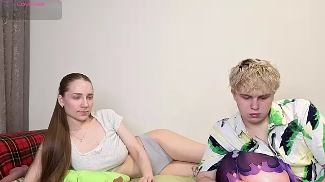 Snapshot of Emily_and_Ilumi chatting on 02.27.26 Emily and Ilumi online show from 02.27.26