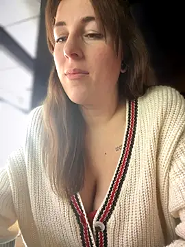 MommmyYummy online show from 10.31.25