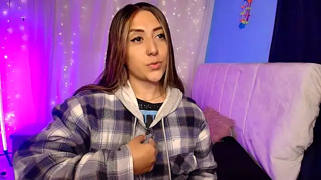 Natasha Wilde  online show from 09.15.25