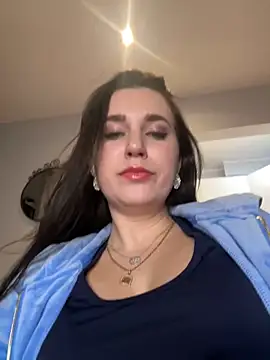 Snapshot of Teylor_Love chatting on 12.16.24 Teylor Love online show from 12.16.24