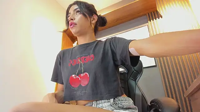 Alahia Rodriguez online show from 01.16.26