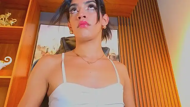 Snapshot of Alahia_Rodriguez chatting on 06.02.26 Alahia Rodriguez online show from 06.02.26