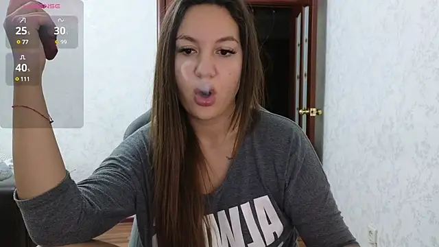 Snapshot of Nelly_Fischer chatting on 12.16.24 Nelly Fischer online show from 12.16.24