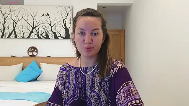 Snapshot of Nelly_Fischer chatting on 11.02.25 Nelly Fischer online show from 11.02.25