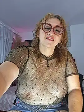 Snapshot of evelin_hott chatting on 02.27.25 evelin hott online show from 02.27.25