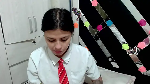 katery wok11 online show from 10.16.25