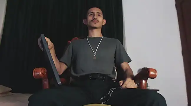 HomeAloneK online show from 01.14.25