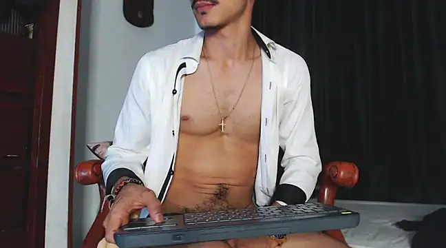 HomeAloneK online show from 02.08.25