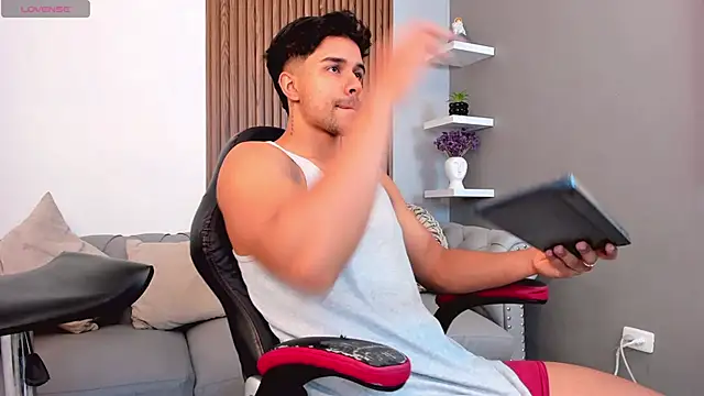 liam collins21 online show from 03.05.25