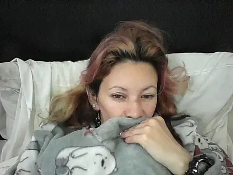 Snapshot of Paulita_x3 chatting on 12.27.24 Paulita x3 online show from 12.27.24