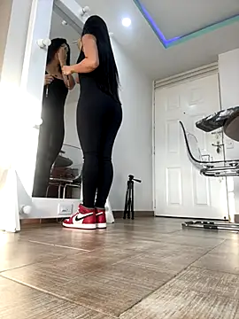 Snapshot of Lexa_queen chatting on 10.15.25 Lexa queen online show from 10.15.25