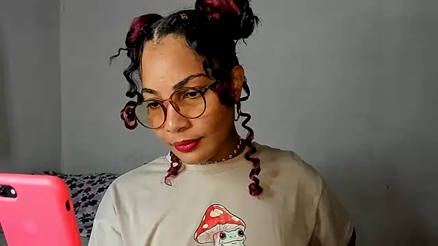 Jade Dorthini online show from 03.07.25