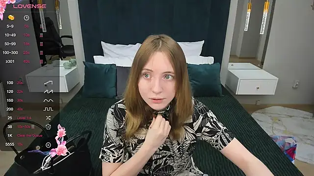 Cowell Adelina online show from 01.27.25