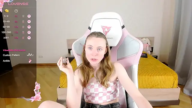 Cowell Adelina online show from 09.23.25