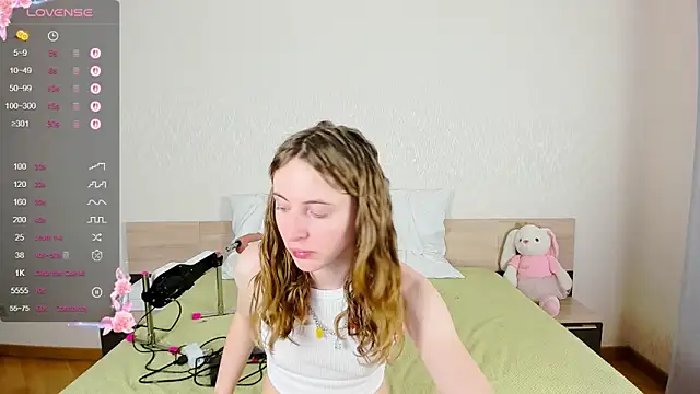 Cowell Adelina online show from 10.03.25