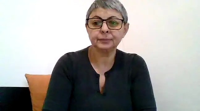 roseblak42 online show from 02.28.25