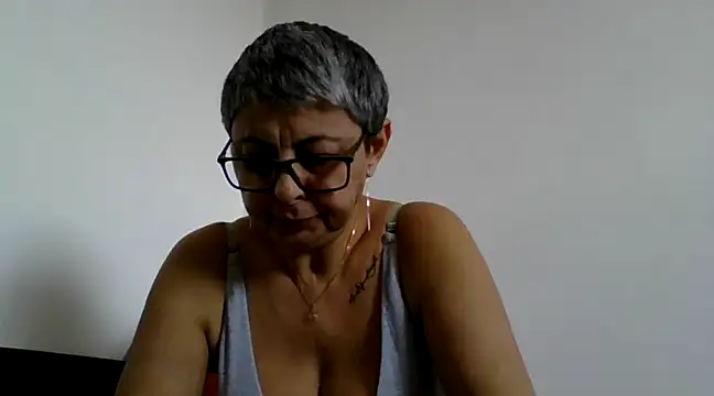 roseblak42 online show from 03.10.25