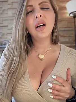  Abril-Office1 online show from 10.06.25