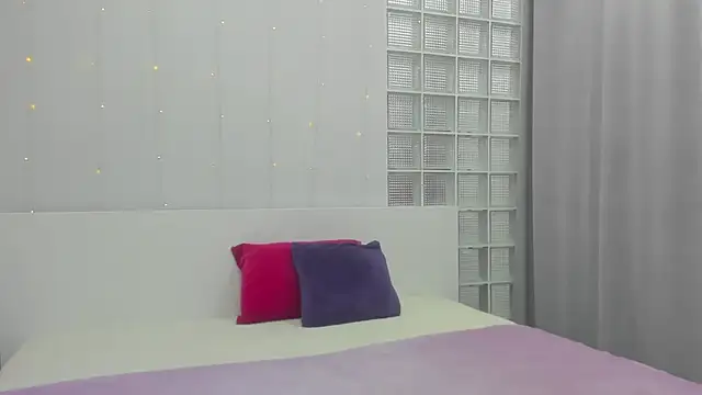 Tiny JuJu online show from 09.11.25