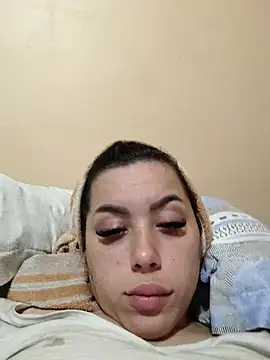 LovelyJulliette online show from 02.26.25