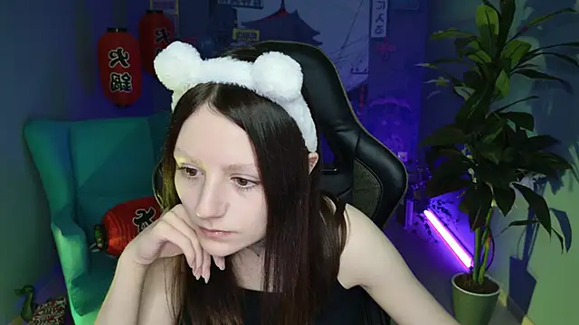 VeliraBraitberg online show from 12.29.24