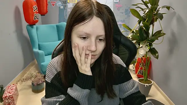 VeliraBraitberg online show from 01.04.25