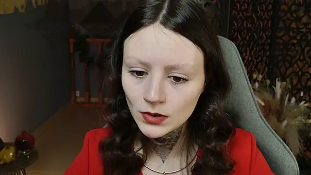 VeliraBraitberg online show from 01.26.25