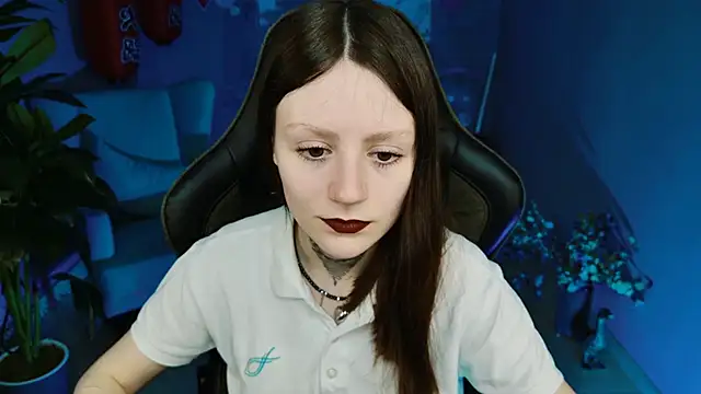 VeliraBraitberg online show from 03.07.25