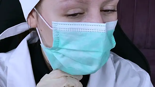 VeliraBraitberg online show from 10.31.25