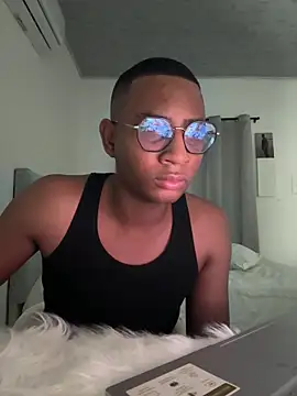 Snapshot of Arwens_bell08 chatting on 02.16.25 Arwens bell08 online show from 02.16.25