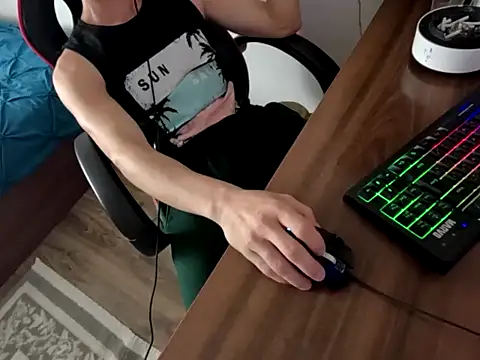 Snapshot of CristiCrs chatting on 02.23.26 CristiCrs online show from 02.23.26