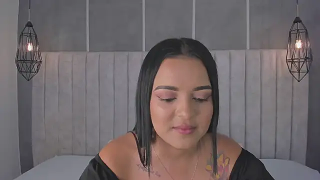 lea gray online show from 02.24.25