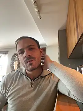 Adventurehotman online show from 10.13.25