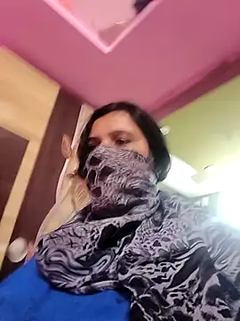 RESHMA 21 online show from 12.15.24