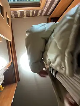 AmmyHot online show from 12.26.24